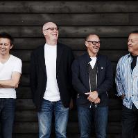 Andy Fairweather Low & The Low Riders Andy Fairweather Low & The Low Riders