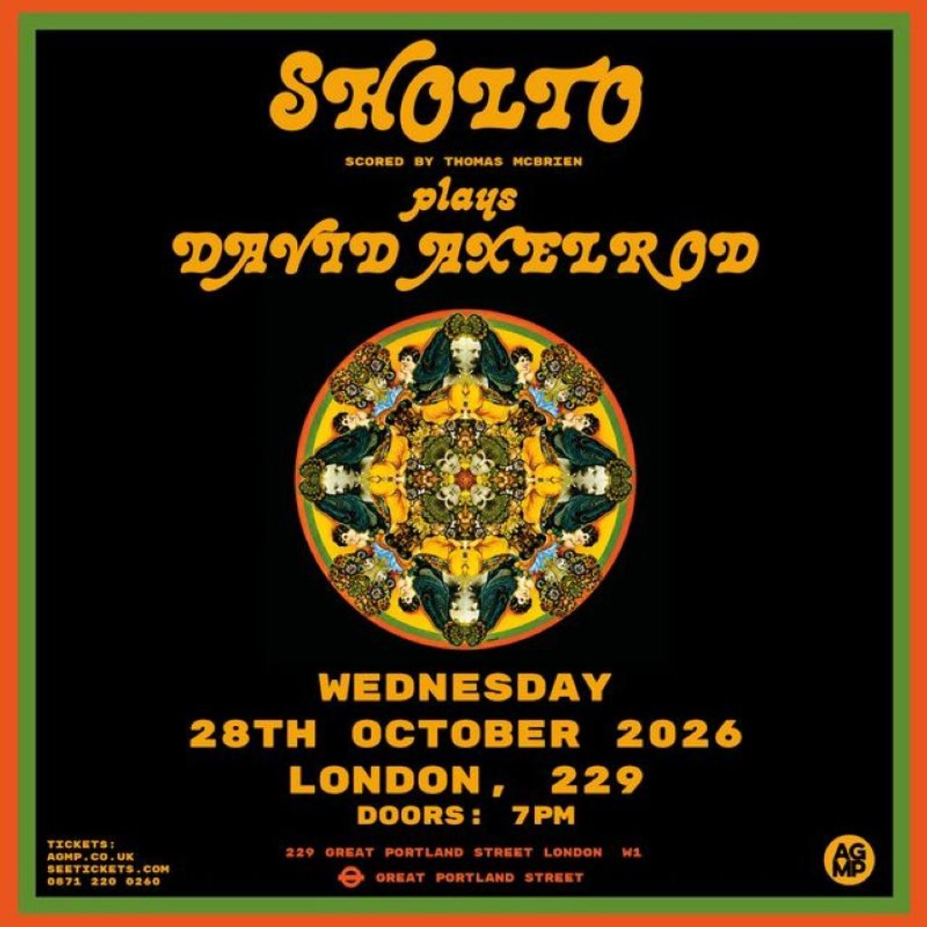 Sholto plays David Axelrod