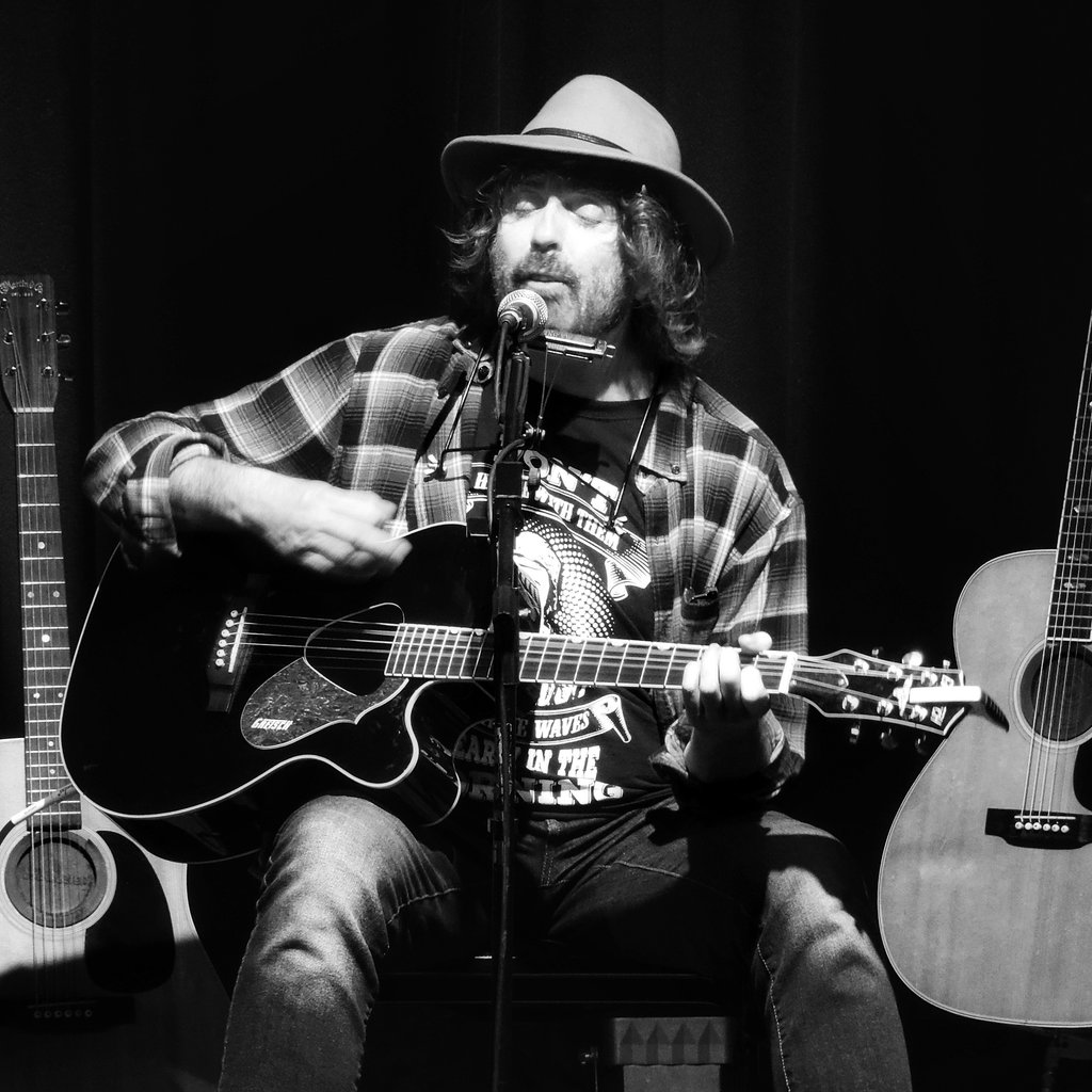 IAN McNABB (Icicle Works) | Carlton Club | Manchester Thu 15 Oct Image