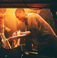 Choke Presents Evan Baggs (Cabaret) All night long