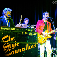 The Style Councillors +The Shapes at The Bullingdon