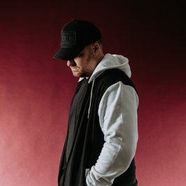 Macky Gee: Leicester