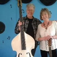 Open Mic featuring Jenny & Bob (Acoustic Roots)