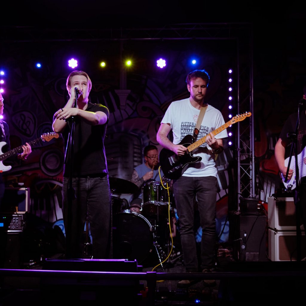 New Year's Eve: Debase Invaders