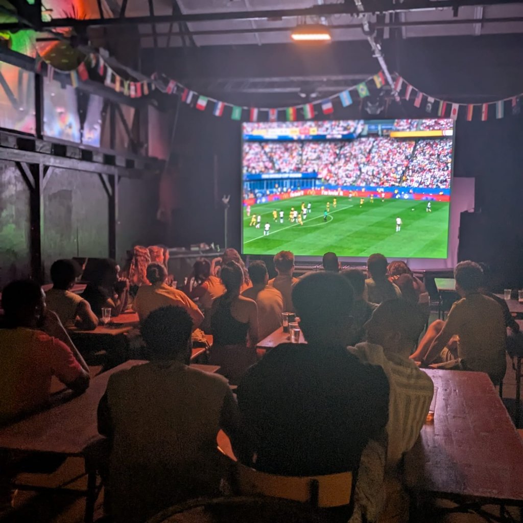 World Cup FINAL // Tottenham Hale // Free Drink