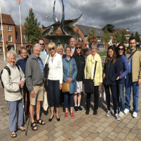 Sunday Town Walk at Swan Fountain On Waterside