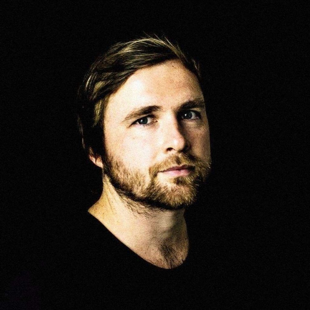 Glitch: Gary Beck (002)