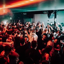 FREE TICKETS & FREE DRINK - Rnb, Reggaeton, Pop - MALOKA CLUB