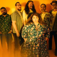 Ríoghnach Connolly & Honeyfeet at Fox And Firkin