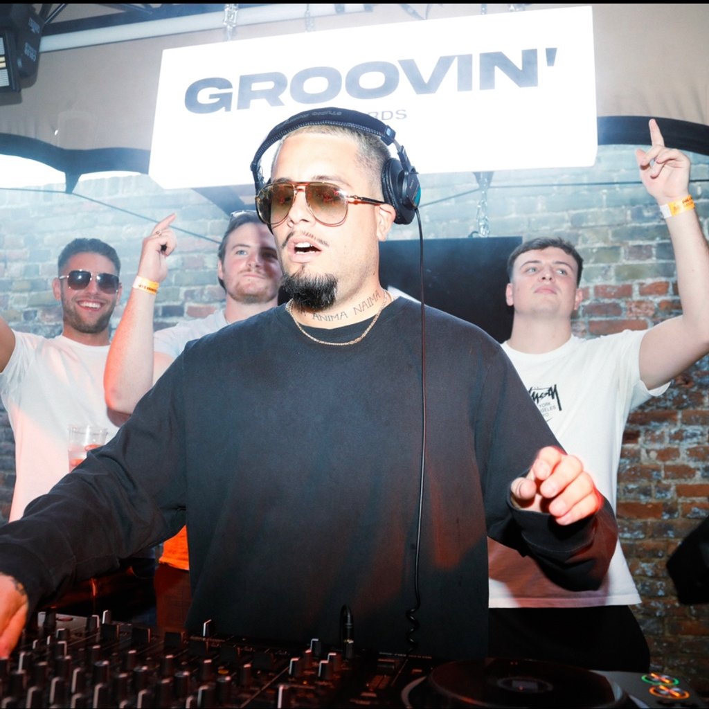 Groovin in Hertfordshire Bible