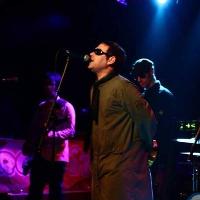 Definitely Oasis - Oasis tribute Definitely Oasis - Oasis tribute