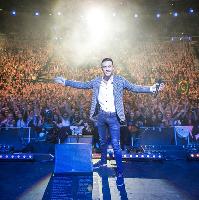 Nathan Carter and his band