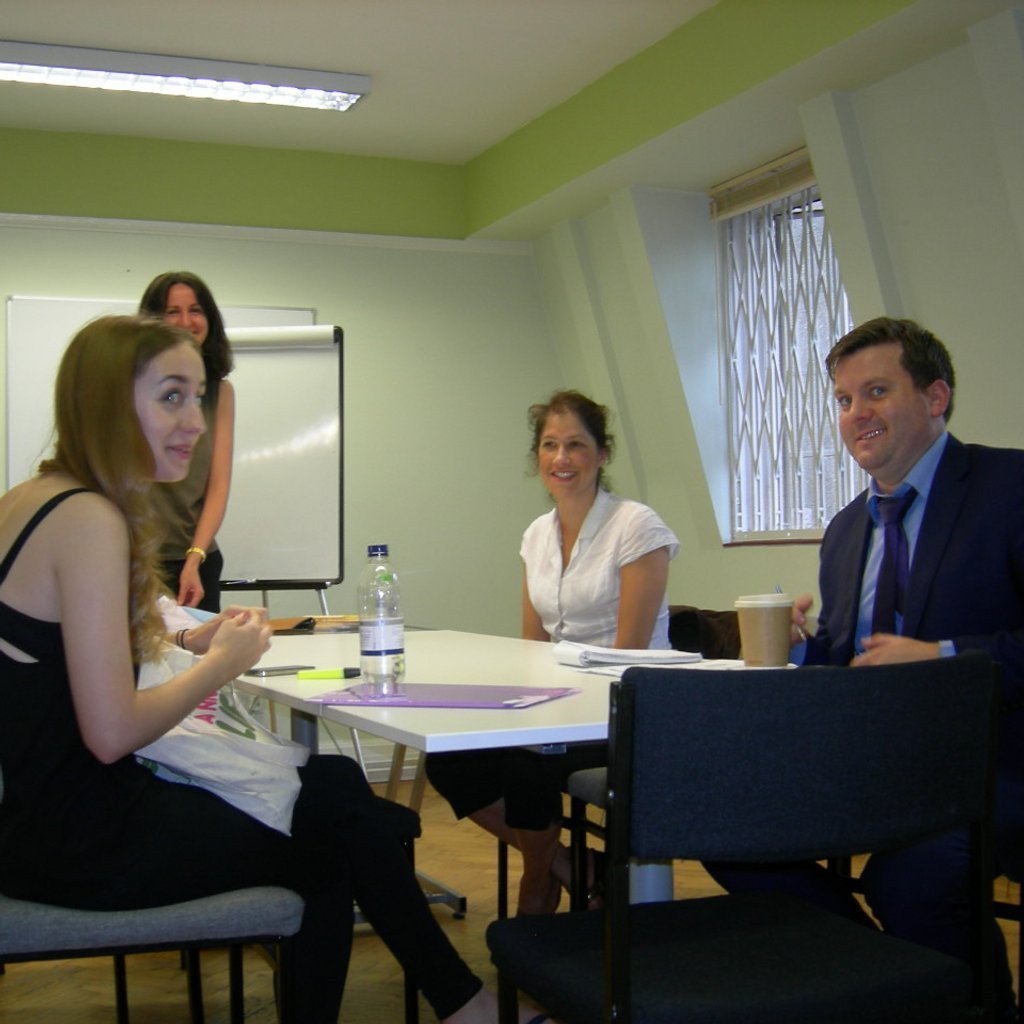 Spanish Beginner course in central London. JanApril 2025, Lingua