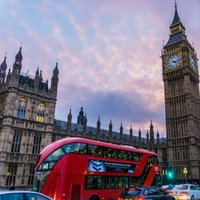 London Audio Tour: West End Wonders & Artistic Legacies