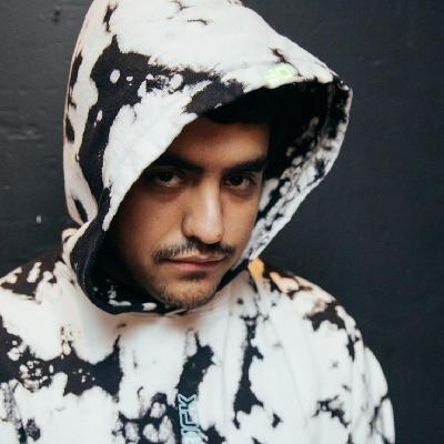 Scarypoolparty