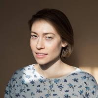 Anna Burch