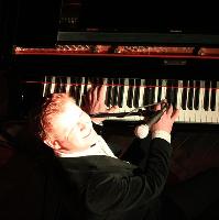 He Writes The Songs - The Manilow Songbook at Thwaites Empire Theatre