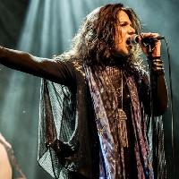 Sari Schorr at The Flowerpot