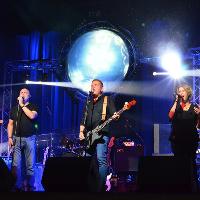 KH Walk Of Fame present Pink Floyd Tribute Dark Side Of The Wall at Hare And Hounds