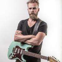 Joey Landreth Live