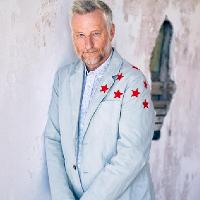 Billy Bragg ‘One Step Forward, Two Steps Back’ at Manchester Academy 2