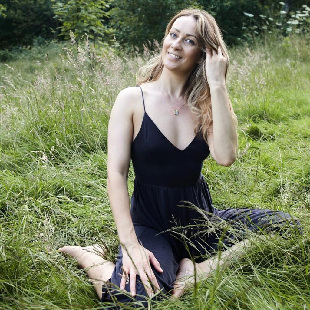 MOVEMENT: Rhythm + Rest Yoga W/Eirian