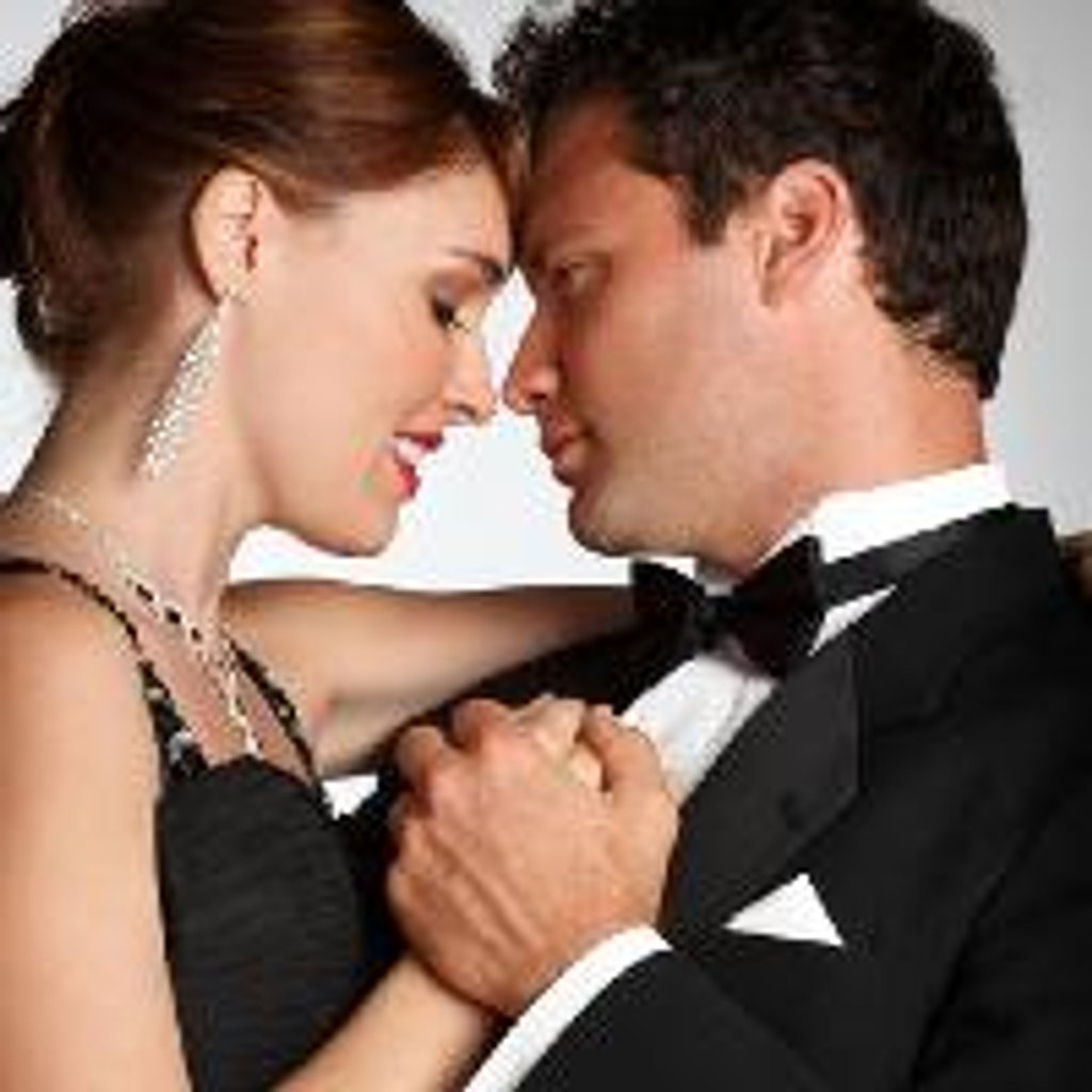 Exclusive Singles Black Tie Ball